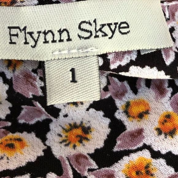 Flynn Skye Floral Maxi Dress‎ - Picture 8 of 10